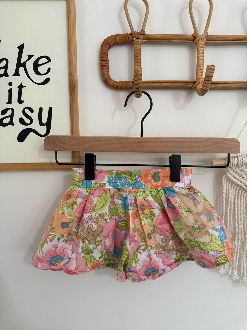 Janie and Jack - 6-12m - floral flowy shorts with liner